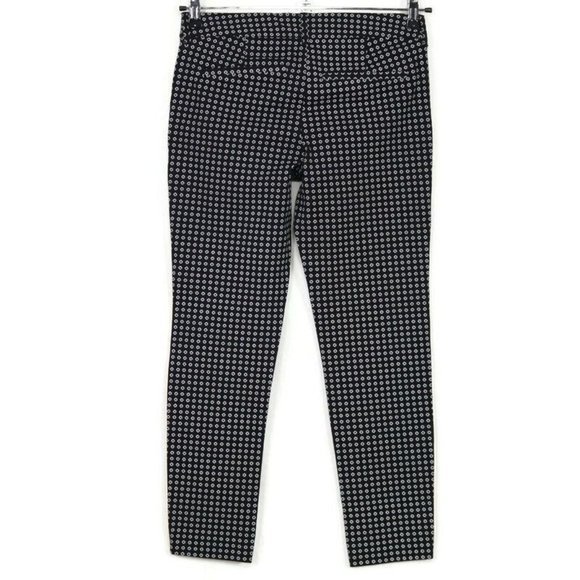 Old Navy The Diva Cropped Skinny Pants Black White Floral Stretch‎ 4 - Picture 2 of 12